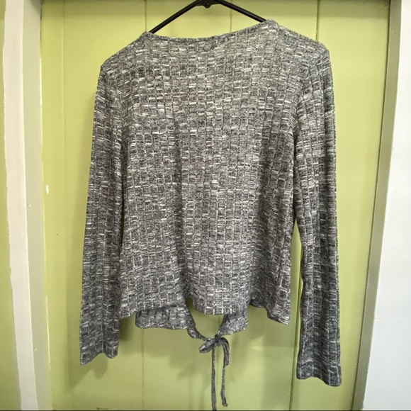 ROXY Junior's Cloudy Days Top Black Size Medium KTE1 - Picture 3 of 11